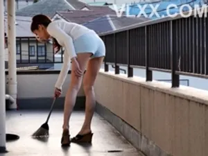 Anh thanh niên bắt cá hai tay và cái kết … kiệt sức